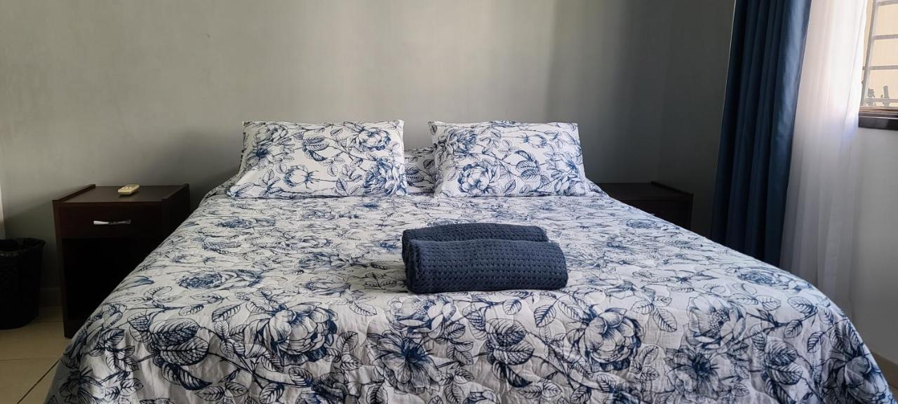 Hostal Backpackers Travelero Hotell Santa Cruz de La Sierra Eksteriør bilde