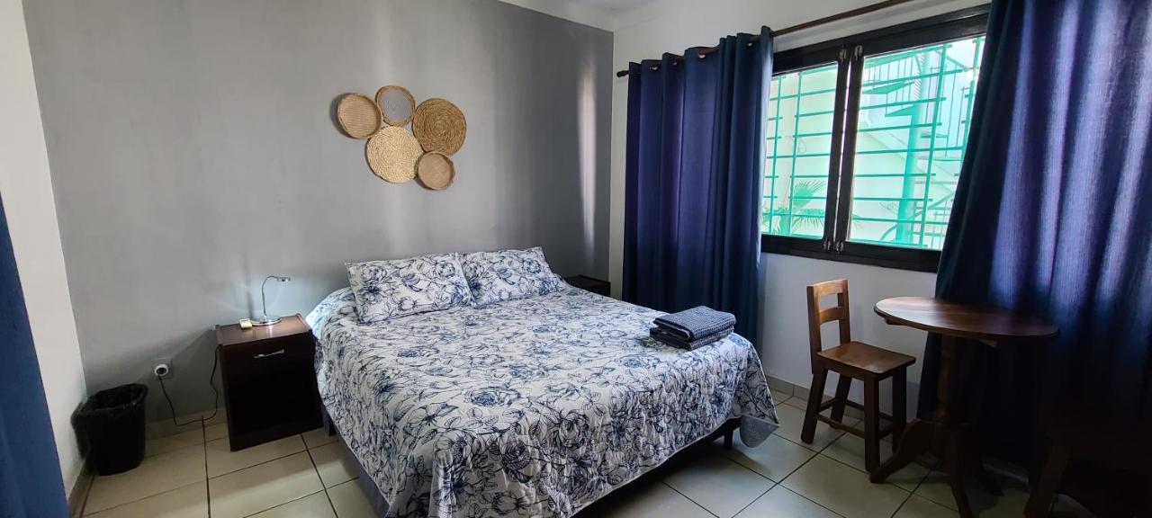 Hostal Backpackers Travelero Hotell Santa Cruz de La Sierra Eksteriør bilde